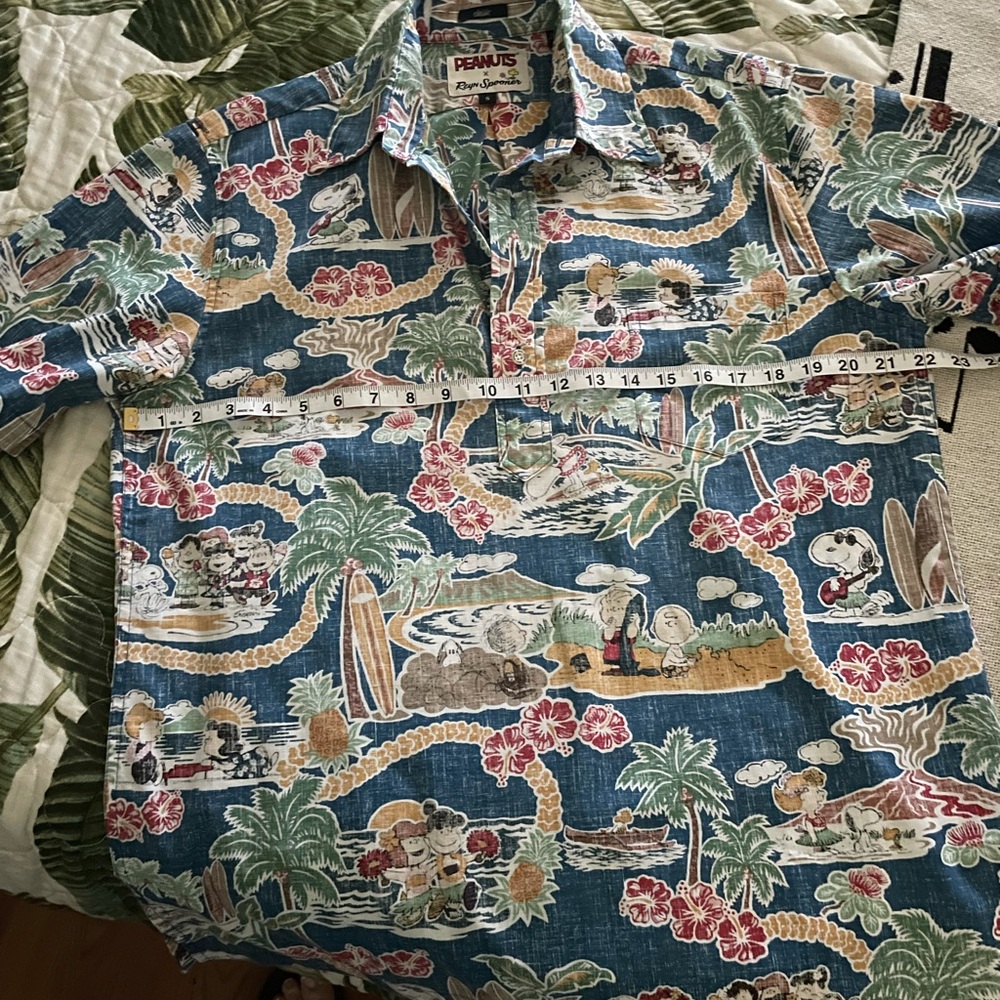 Reyn Spooner Men’s tapered shirt Peanuts/Snoopy